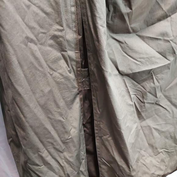 4/$60 🥳 London Fog olive coat with lining Size 44 - Picture 8 of 13